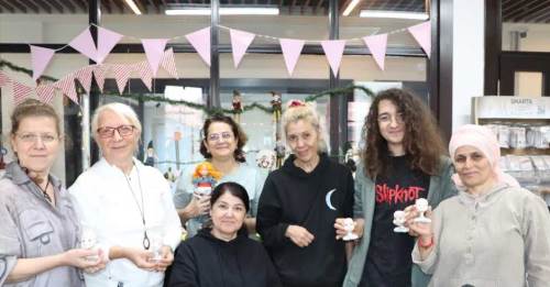 Eskişehir’de Doll Art atölyesi: Türkiye’ye bebek yapım sanatı öğretiyor