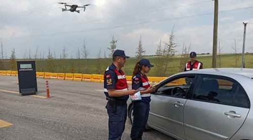 Eskişehir'de drone ile trafik denetimi