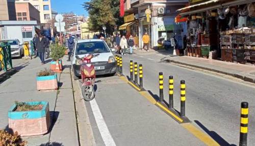 Eskişehir’de dubalara rağmen park ihlalleri devam ediyor