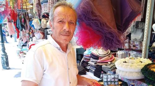 Eskişehir'de düğün sezonu: Satışlardan memnunlar, fiyatlar ise...