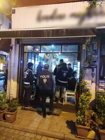 Eskişehir'de dün gece tam bin 1875 kişi...