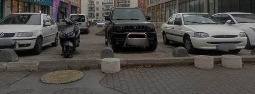 Eskişehir’de duyarsız park sorunu yayaları zorluyor!