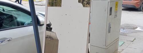 Eskişehir’de duyarsızca bırakılan malzemeler tehlike oluşturuyor