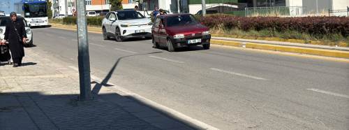 Eskişehir'de duyarsızlığın böylesi: Arkasına bile bakmadan kaçtı!