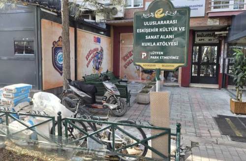 Eskişehir’de duyarsızlık pes dedirtti: Tabelaya rağmen...