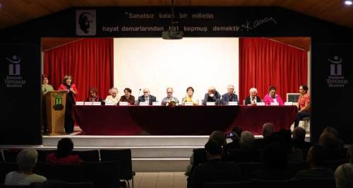 Eskişehir’de edebiyatseverleri buluşturan etkinlik başladı
