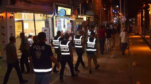 Eskişehir'de ekiplerden sıkı denetim: 4 bin 957 kişi...