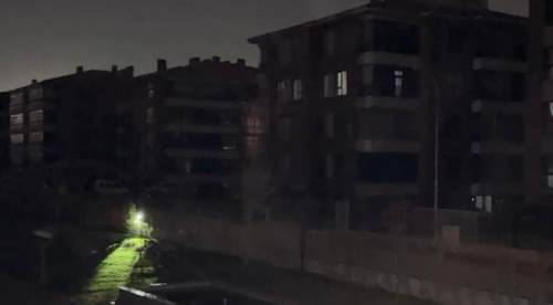 Eskişehir'de elektrik kesintisi: Odunpazarı karanlığa boğuldu