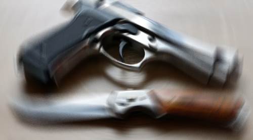 Eskişehir'de eli bıçaklı ve silahlı kişilere kötü son!