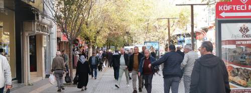 Eskişehir'de emekliler yeni yıl zamlarını bekliyor: ‘Geçinmek çok zor’”