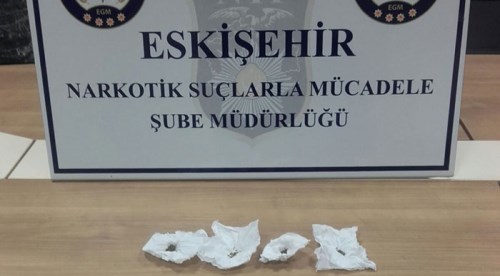 Eskişehir'de Emniyet uyuşturucuya geçit vermiyor