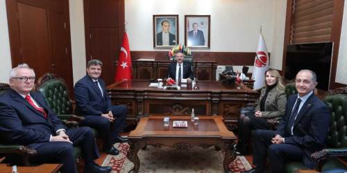 Eskişehir'de ERİAD, Vali Hüseyin Aksoy'u ziyaret etti