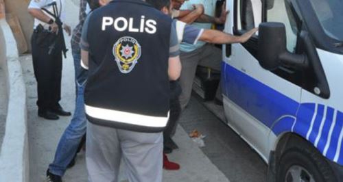 Eskişehir'de eş zamanlı uyuşturucu baskını! 7 gözaltı
