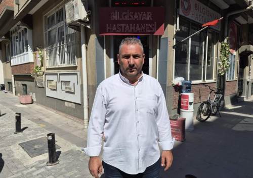 Eskişehir'de eşinin 5 bileziğiyle kurduğu iş yerine hüzünlü veda