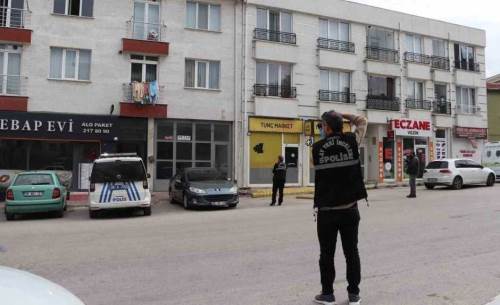 Eskişehir’de eşinin evine ateş etti, yakalandı!