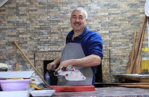 Eskişehir'de eski gelenek hala yaşıyor: 35 yıldır közle ısınıyor!