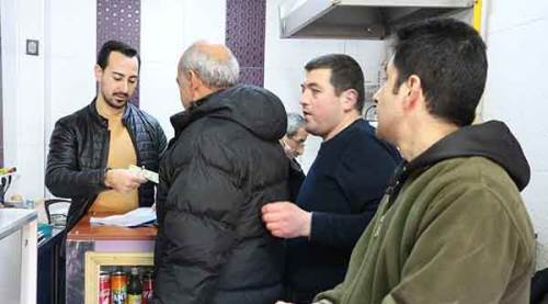 Eskişehir’de esnaf dayanışması! 6 bin TL...