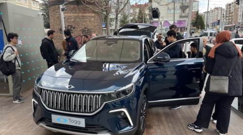 Eskişehir'de Espark'ın önüne TOGG gelince...