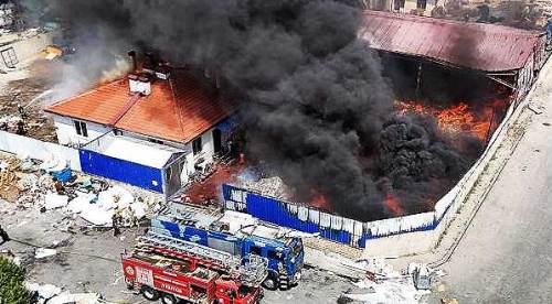 Eskişehir'de fabrika yangını!