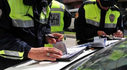 Eskişehir'de fahri trafik müfettişleri ‘Mobil Uygulama’ ile ceza yazacak