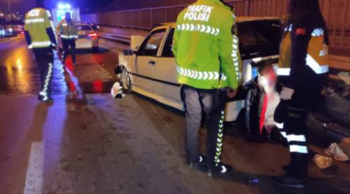 Eskişehir’de feci kaza: Arkasında savaş alanı bırakıp kaçtı!