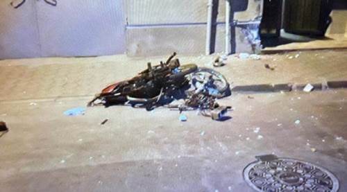 Eskişehir'de feci kaza: Duvara çarpıp ikiye bölündü!