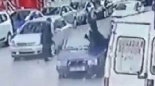 Eskişehir'de feci kaza: Metrelerce havaya uçtu!