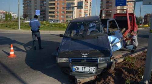 Eskişehir'de feci kaza! Ölüm kavşakta geldi...