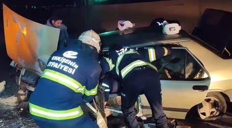 Eskişehir'de feci kazada 2 ağır yaralı! Karakola götürüldü