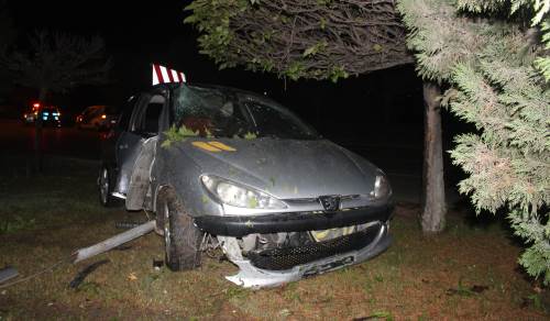 Eskişehir'de feci kazada biri ağır 2 kişi yaralandı!