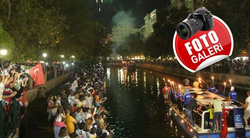 Eskişehir'de fener alayı coşkusu