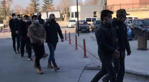 Eskişehir'de FETÖ operasyonu: 10 gözaltı