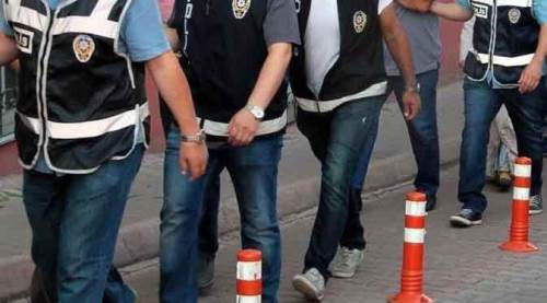 Eskişehir'de FETÖ operasyonu: 8 gözaltı