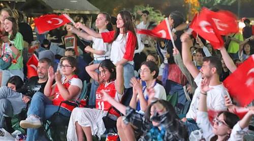 Eskişehir’de final coşkusu böyle yaşandı