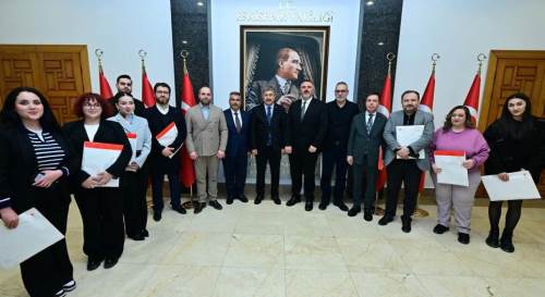 Eskişehir’de gazetecilere basın kartları takdim edildi