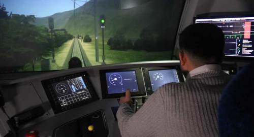 Eskişehir’de geleceğin makinistleri simülatörlerle yetişiyor