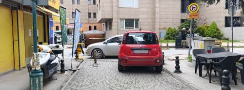 Eskişehir’de gelişigüzel park çileden çıkardı: Vatandaş denetim bekliyor
