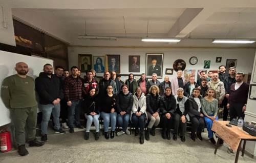 Eskişehir'de genç yönetim, Sücaaddinlilere afet eğitimi verdi