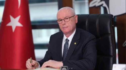 Eskişehir'de gençlere bir çağrı da Başkan Kurt'tan