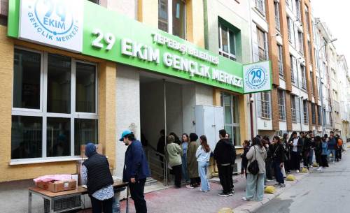 Eskişehir’de gençlerin akınına uğradı: Saatler içinde doldu
