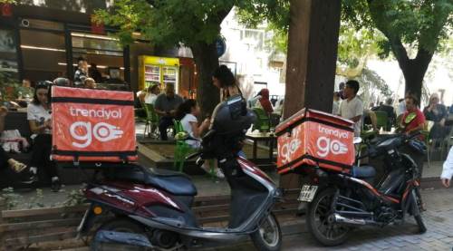 Eskişehir'de gezinti alanlarını bile doldurdular