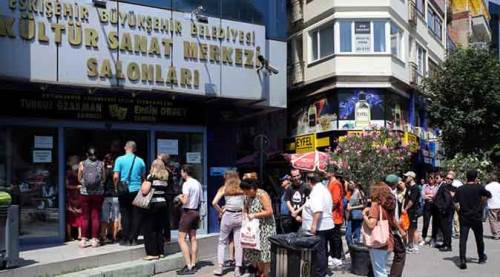 Eskişehir'de gişelere akın ettiler