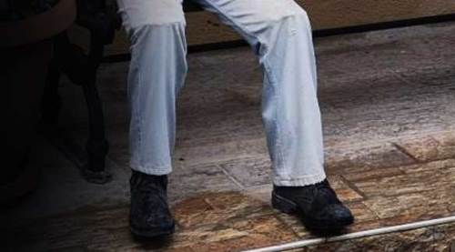 Eskişehir'de görenin ödü patlıyor: Sadece bacakları var...