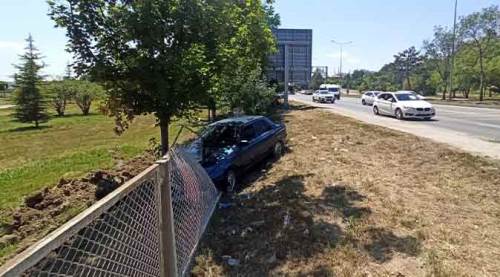 Eskişehir’de görenleri şaşırtan kaza! Düz yolda giderken...