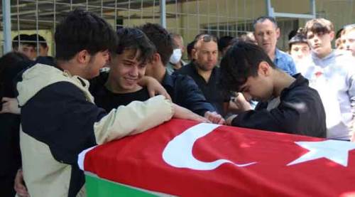 Eskişehir'de göz yaşları sel oldu... Son yolculuğuna uğurlandı