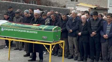 Eskişehir'de gözyaşları sel oldu: Daha 17 yaşında...