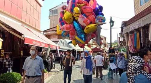Eskişehir'de günde 10 kilometre yürüyerek 6 bin lira kazanıyor!