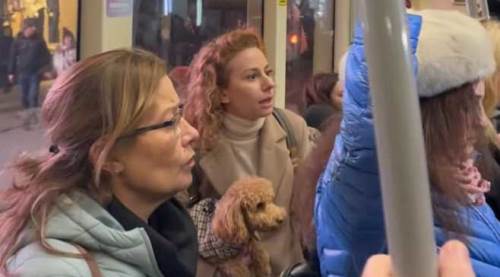 Eskişehir'de gündem olan kavga: Tramvaya köpeğiyle binince...