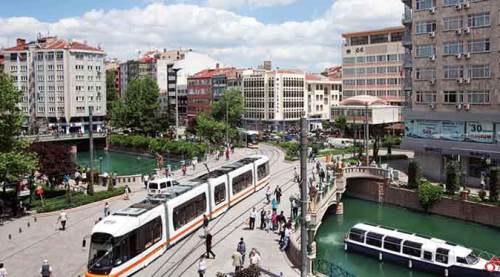 Eskişehir'de gündemi fotoğraflar belirliyor
