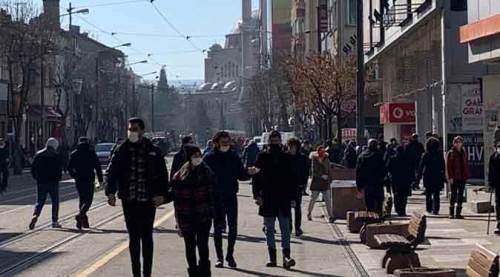 Eskişehir’de güneş yüzünü gösterince...